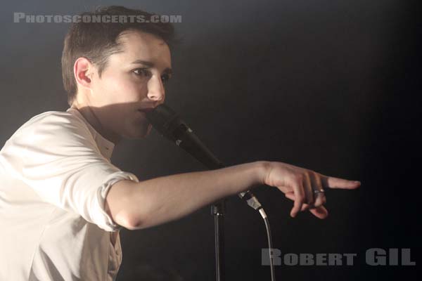 SAVAGES - 2014-03-21 - PARIS - Gaite Lyrique - Camille Berthomier